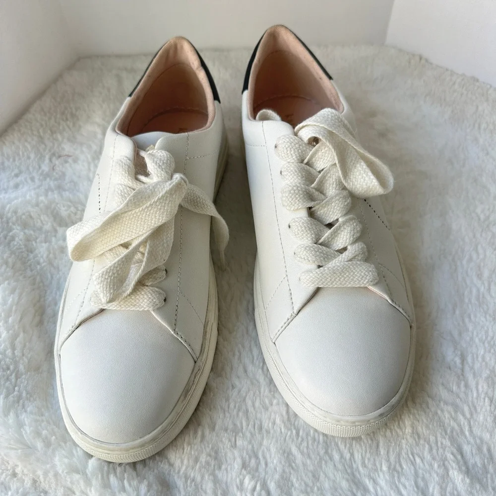 Kate Spade Angelise White‎ Leather Sneakers Lace Up Comfort Walking Casual  8.5B